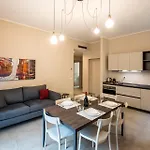 Porta Galileo L Comfort & Parking Guest house 3*