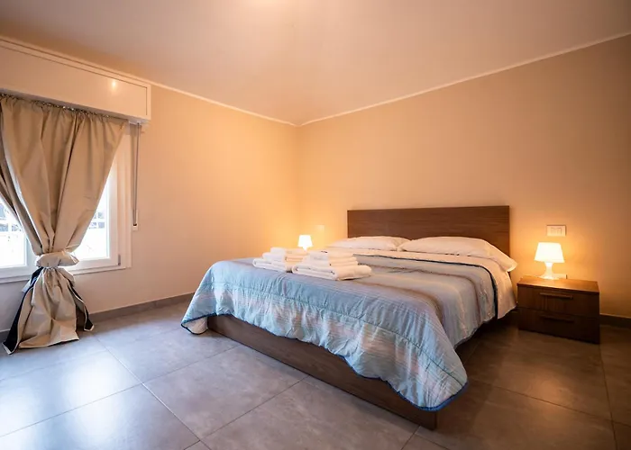 Porta Galileo L Comfort & Parking Guest house Parma