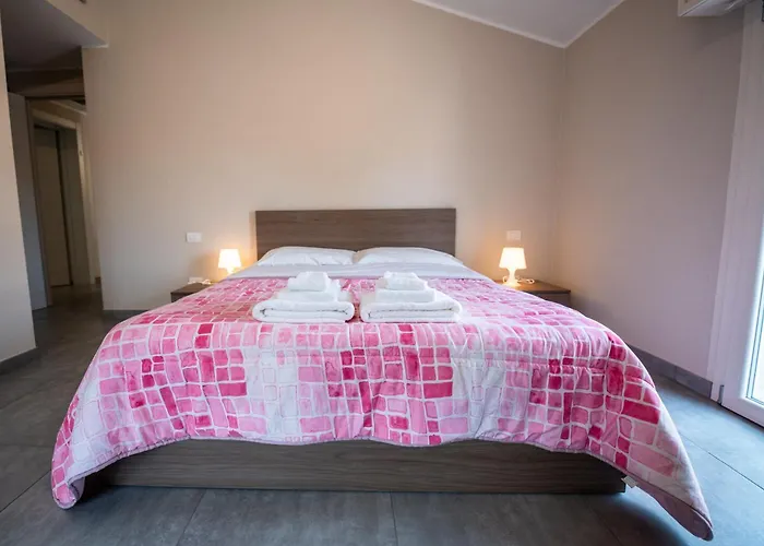 Porta Galileo L Comfort & Parking Parma