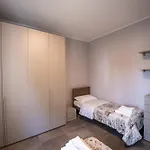 Porta Galileo L Comfort & Parking Casa de hóspedes Parma