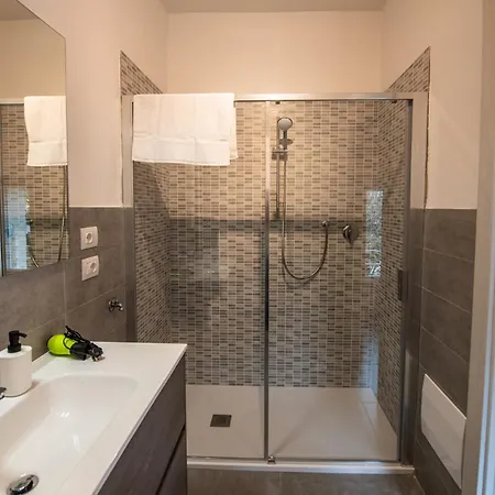 Guest house Porta Galileo L Comfort Rooms & Parking Parma