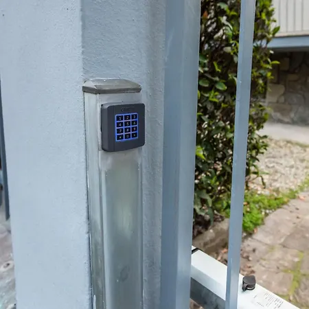 Porta Galileo L Comfort Rooms & Parking 3*