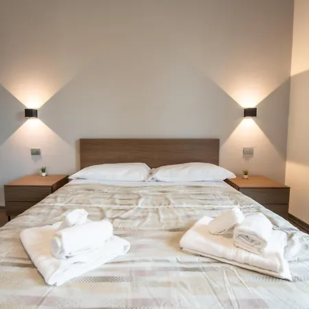 Porta Galileo L Comfort & Parking Parma