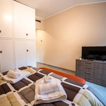 Porta Galileo L Comfort Rooms & Parking