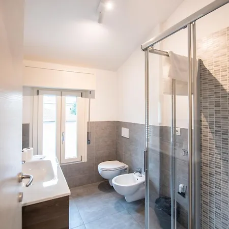 Gg12 Comfort & Parking