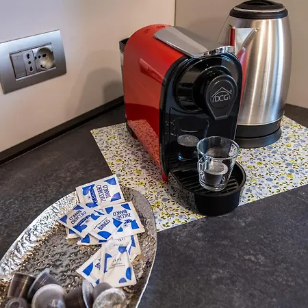 Gg12 Comfort & Parking Pensionat Parma