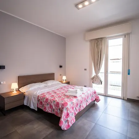 Porta Galileo L Comfort & Parking Gæstehus 3*