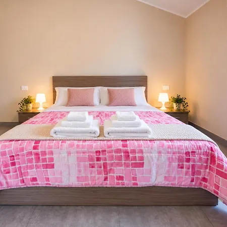 Porta Galileo L Comfort & Parking 3*