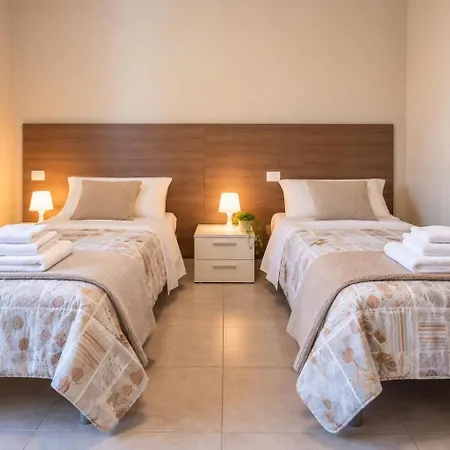 Porta Galileo L Comfort & Parking Maison d'hôtes